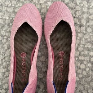 Rothys Begonia flats size 10